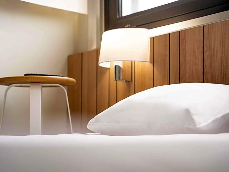 ibis Paris 17 Clichy-Batignolles Hotel