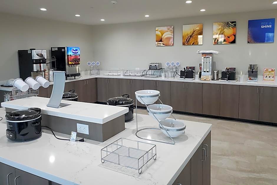 Comfort Suites Scottsdale Talking Stick Entertainment District