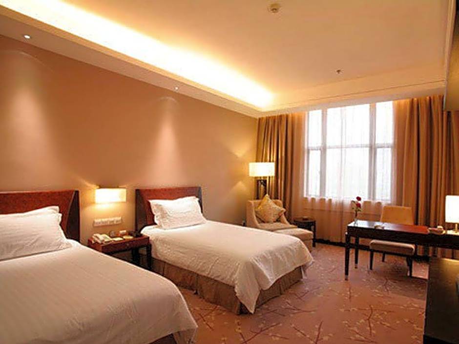 Photo 1 of 10 of Business Twin Room