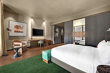 King Deluxe Room With Terrace