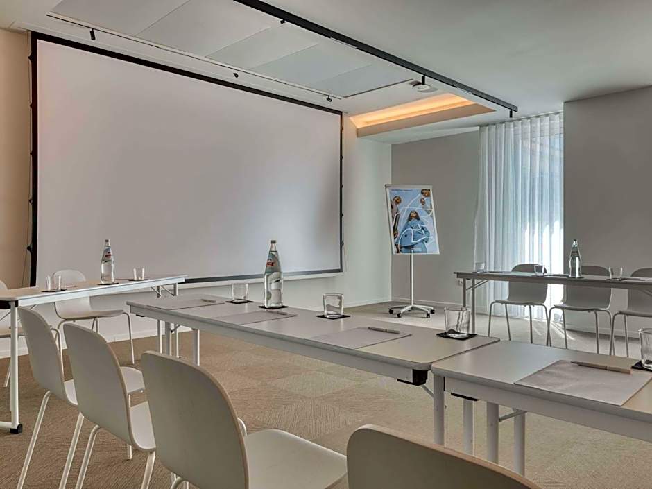 Mercure Patras Astir