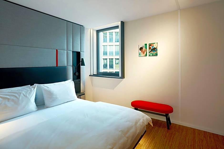 citizenM Paris La Défense