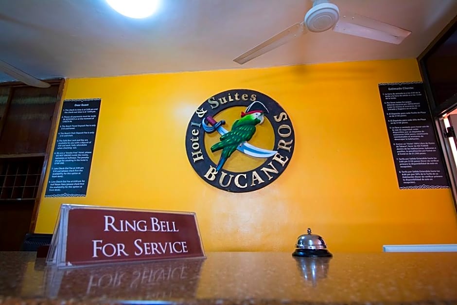 Hotel Bucaneros