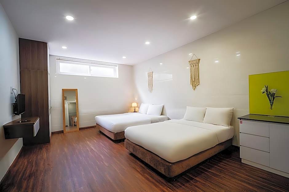 Dalat Blanc Hotel Apartment – Dalat, KS