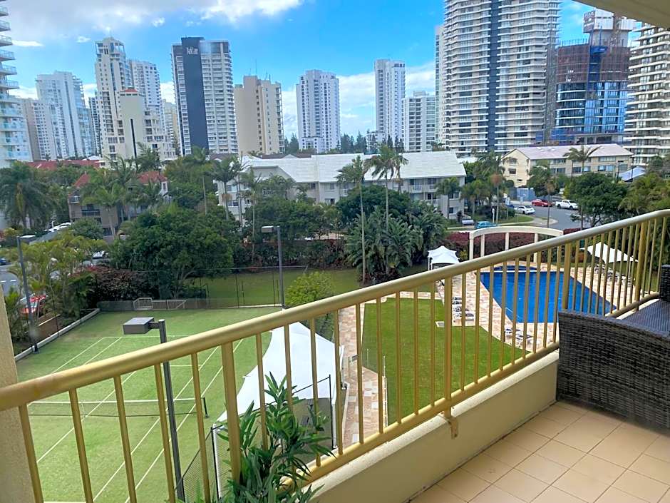 Contessa Holiday Apartments