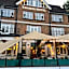 Uno Thames Hotel