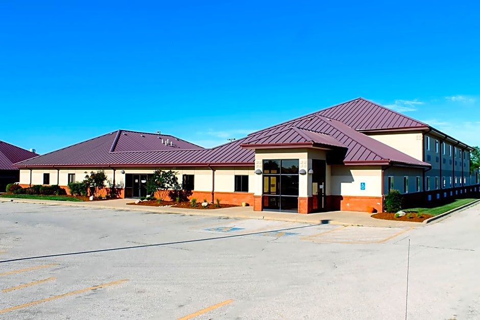 Americas Best Value Inn-Fredonia