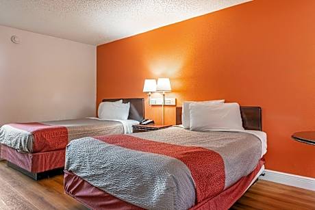 2 Full Beds | Non-Smoking