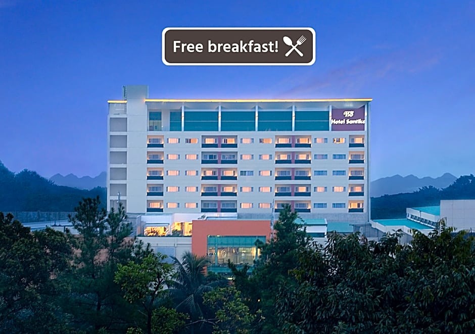Photo 1 of 50 of Hotel Santika Bogor