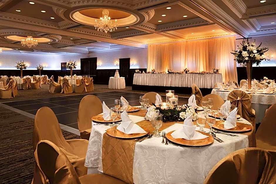 Radisson Hotel Cincinnati Riverfront