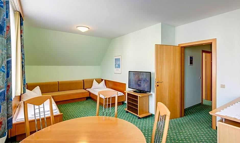 Photo 1 of 5 of Family Suite