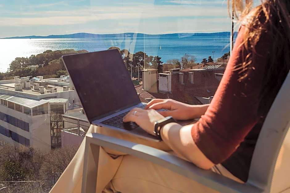 Marvie Hotel & Health