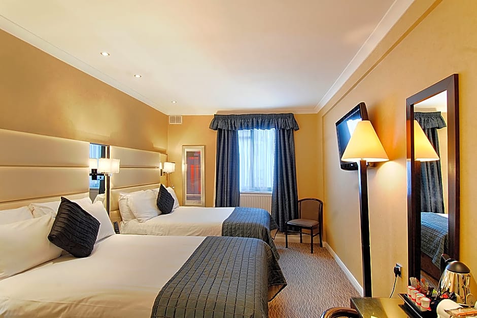 Park Grand Hyde Park