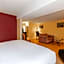 Fireside Inn & Suites Waterville