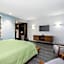 Skylark Hotel