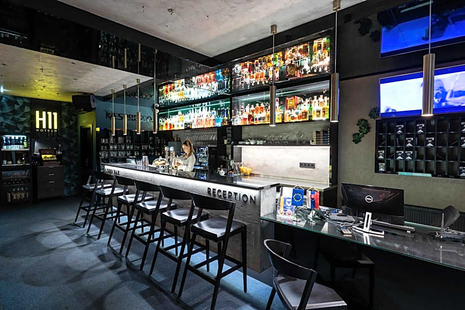 BOUTIQUE HOTEL11 with rooftop SPA