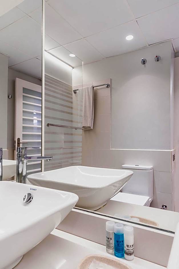 Serennia Fira Gran Via Exclusive Rooms