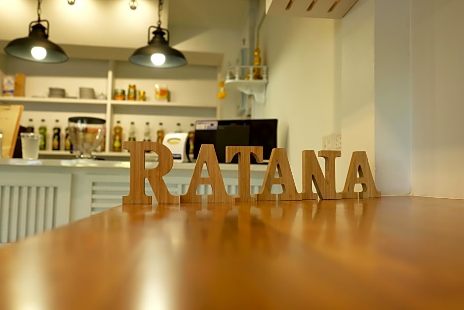Ratana Boutique Hostel