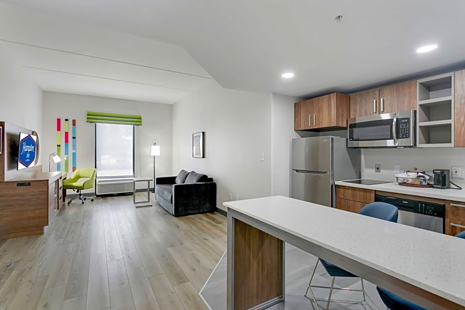 Hampton Inn By Hilton Houston-Pearland