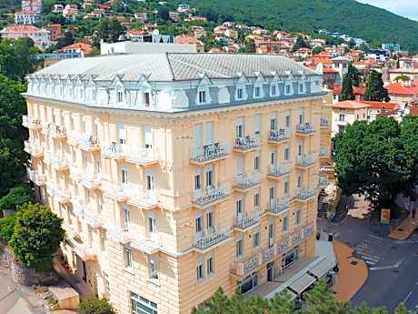 BRISTOL Hotel Opatija