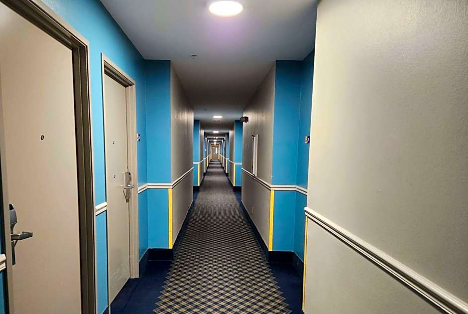 Days Inn & Suites by Wyndham Thibodaux