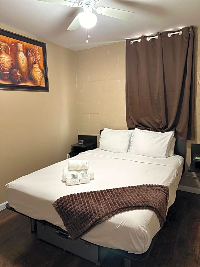 WILLIAMS AZ HOSTEL