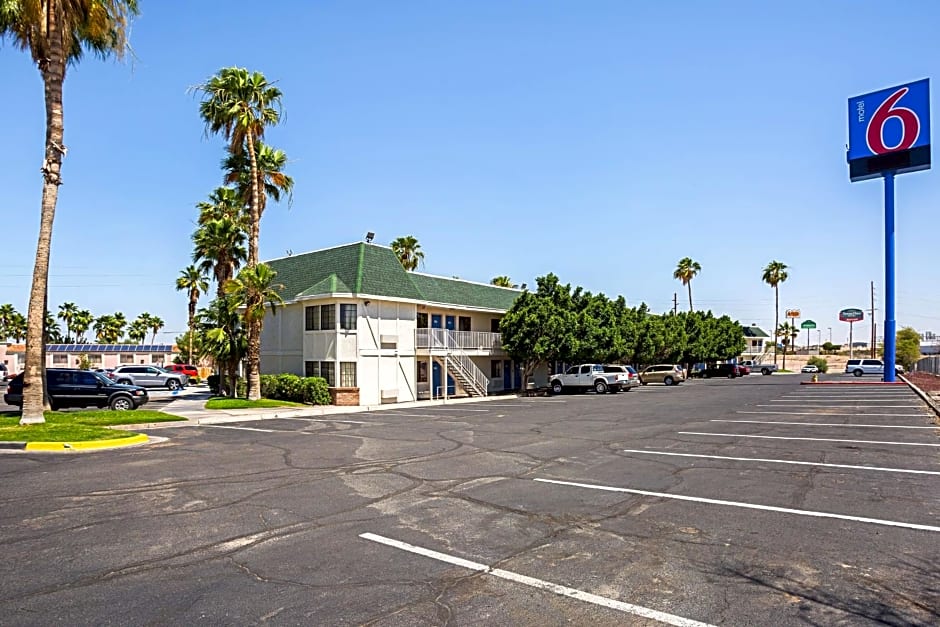 Motel 6-Yuma, AZ - East