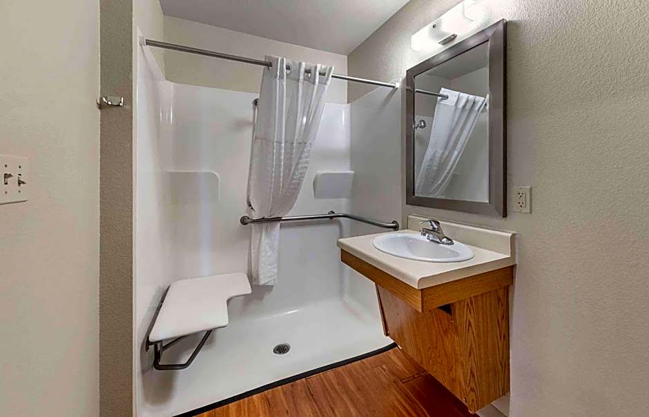 Extended Stay America Select Suites - Oklahoma City - Norman