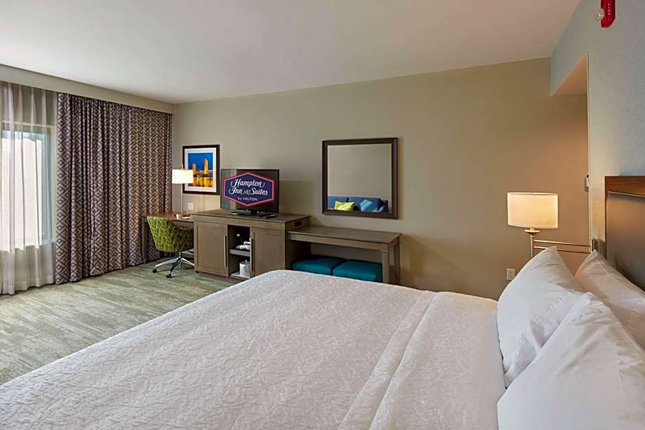 Hampton Inn By Hilton & Suites Sacramento at CSUS