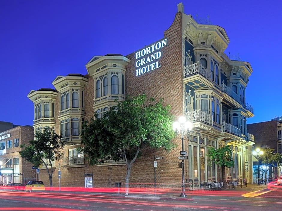 Horton Grand Hotel