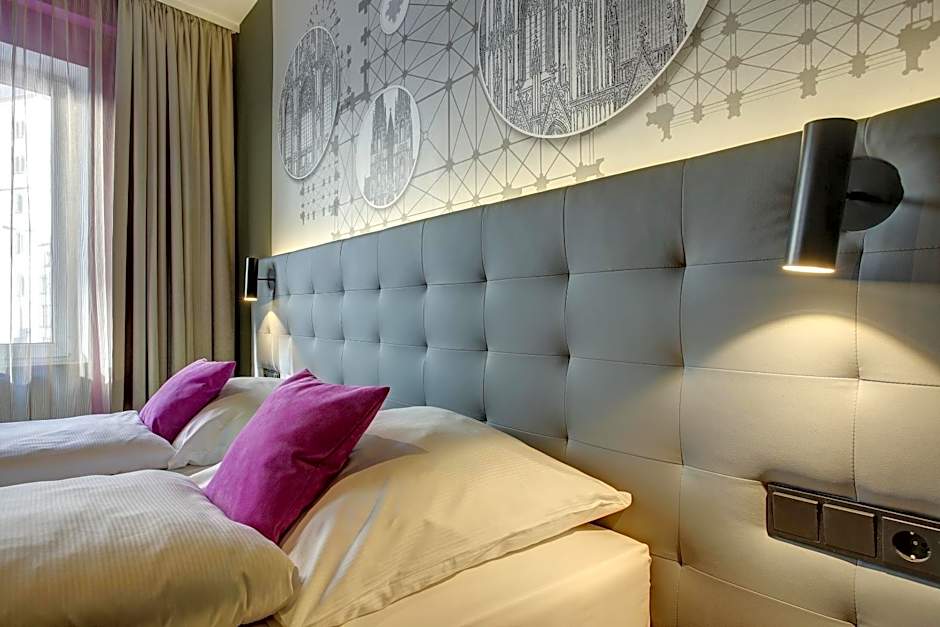 Boutique 003 Koln am DOM, Trademark Collection by Wyndham