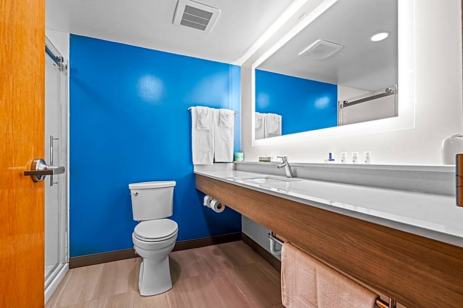 Holiday Inn Express Carneys Point New Jersey Turnpike Exit 1 By IHG