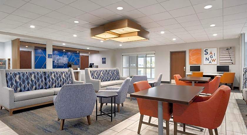 Holiday Inn Express Hotel &amp; Suites Saginaw By IHG