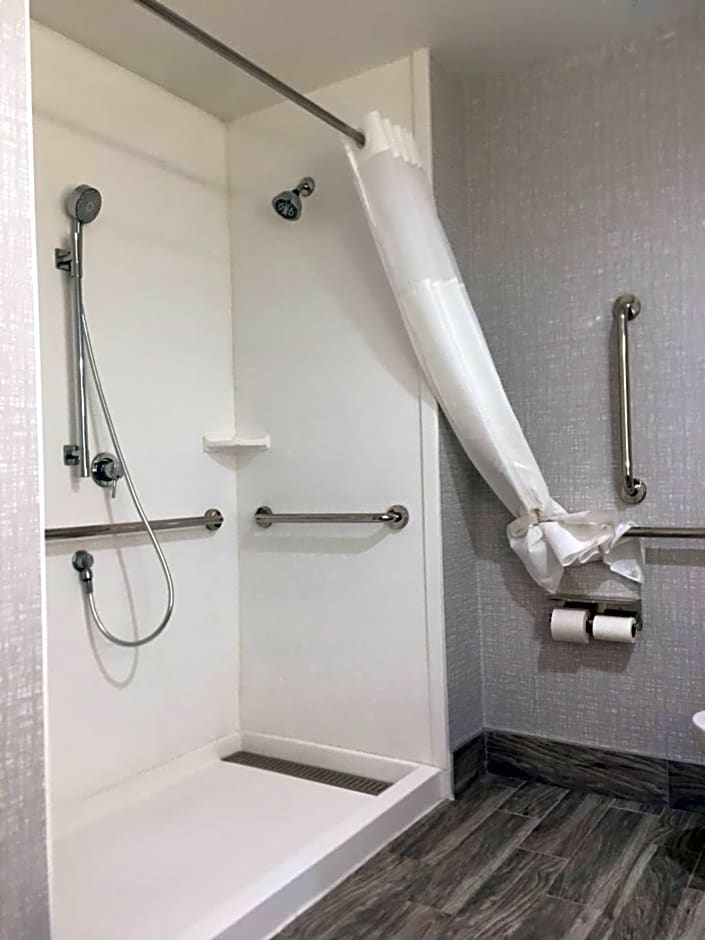 Hampton Inn Old Bridge NJ