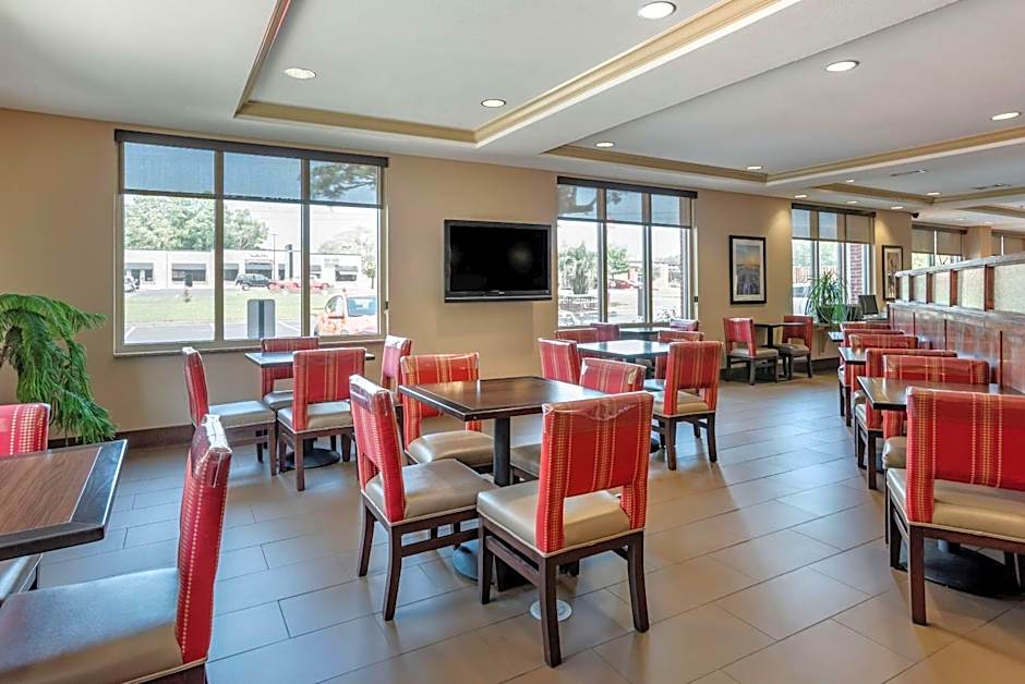 Comfort Suites Biloxi/Ocean Springs