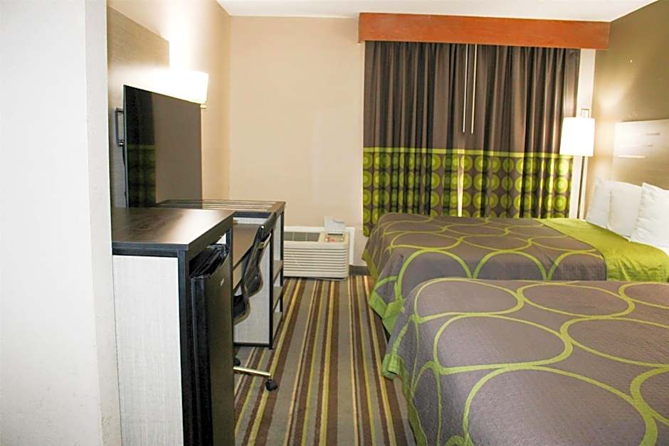 Super 8 by Wyndham Athens
