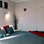 Almond Court Motel