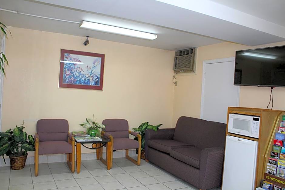 Cascades Motel - Chattanooga