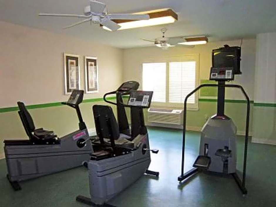 Candlewood Suites Houston Space Center - Webster by IHG