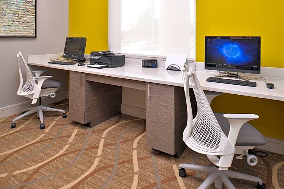 Holiday Inn Express Hotel & Suites Lafayette By IHG