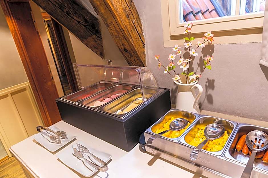 Miss Sophie's Charles Bridge