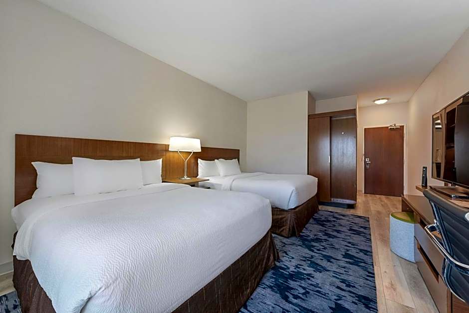 Photo 1 of 5 of 2 Queen Beds, Hearing Accessible