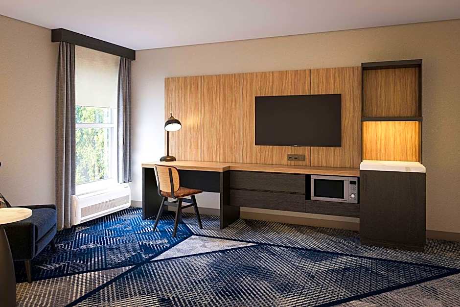 DoubleTree by Hilton Dayton Fairborn