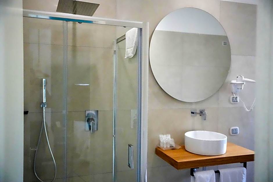 Plana Hotel