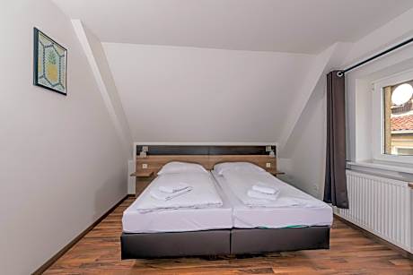Economy Double Room with Shared Bathroom