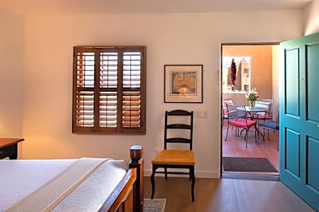 King Room with Fireplace