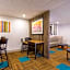 Holiday Inn Express and Suites - Petersburg - Fort Lee by IHG