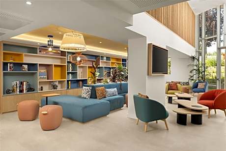 Hampton by Hilton Paris Charles de Gaulle Airport