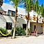 La Puerta Azul Beachfront - Adults Only