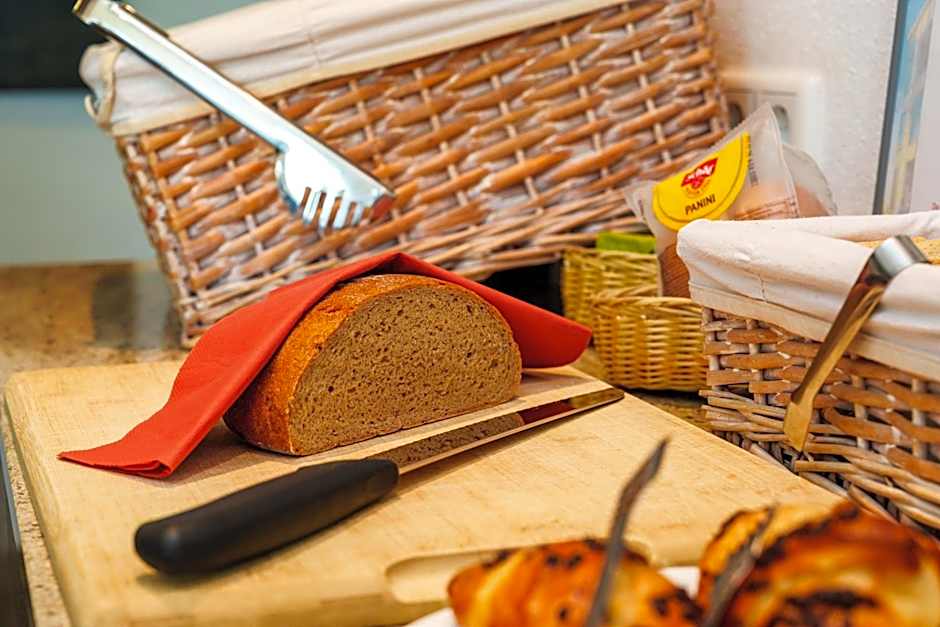 Hotel Duda Langenbruck an der A9 zwischen Ingolstadt und München, ideal für Stopover, Geschäftsreisen und Monteure